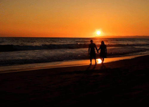 Романтическая прогулка по морю на закате – магия Красного моря