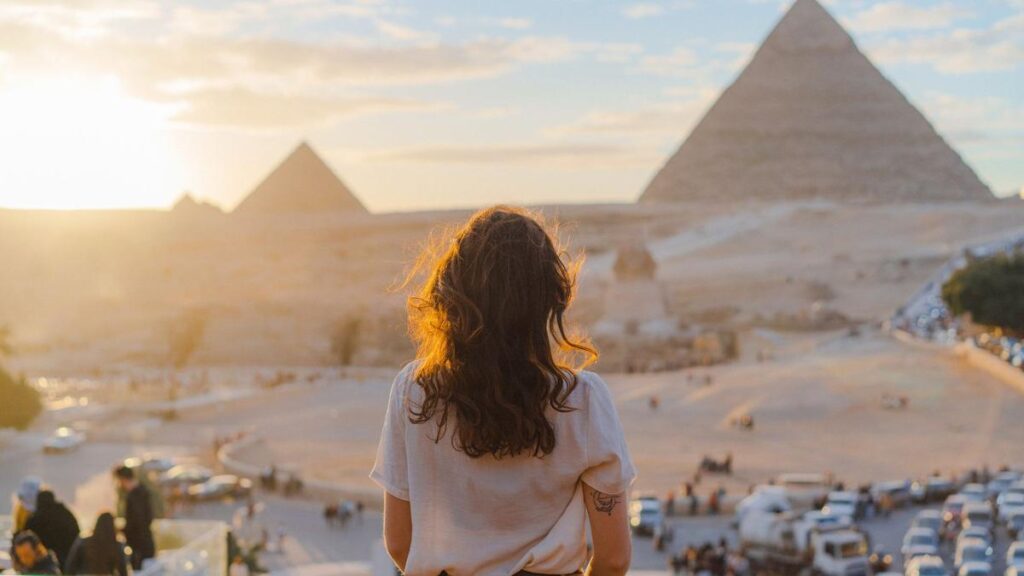 Исторические экскурсии в Египте: Погружение в тысячелетнюю историю